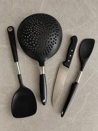 Lotto posate, coltelli e utensili da cucina