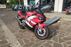 Yamaha YZF R1 - 2001