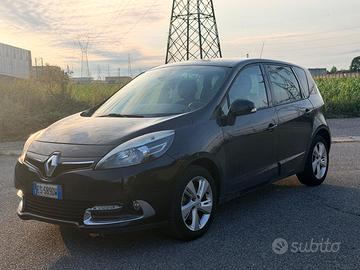 Renault Scénic XMod 1.5 dCi 110CV Energy Euro 5b -