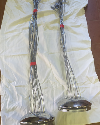 Lampade cromate con bracci flessibili