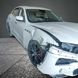 Maserati levante 3.0 benzina codice motore 156e