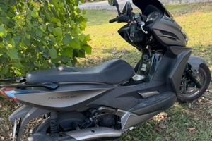 Kymco k-xct 300