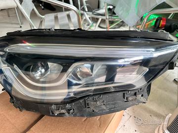 Faro sx mercedes gla