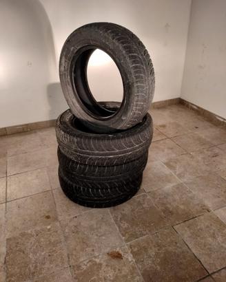 Gomme Termiche TOYO 185/65 R15
