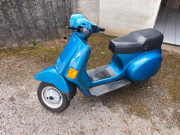 Piaggio Vespa Cosa 200