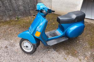 Piaggio Vespa Cosa 200
