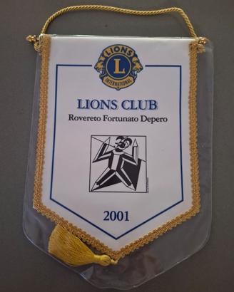 Gagliardetto Lions Club Rovereto Fortunato Depero