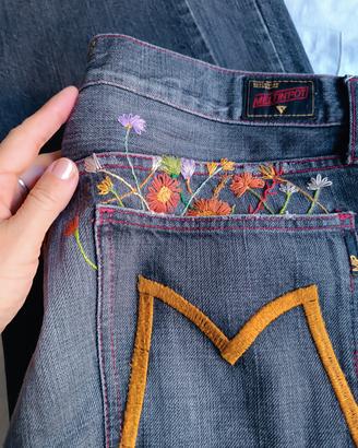jeans Meltin Pot ricamato a mano
