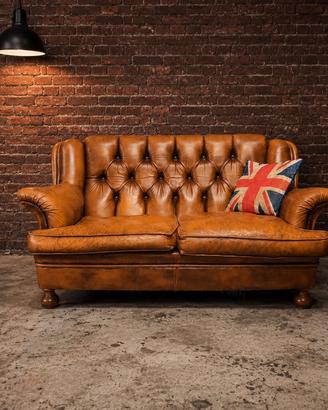 Divano Chester Chesterfield Quee in cuoio inglese 
