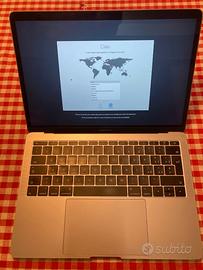 MAC BOOK PRO 13'' 2017 256GB 8GB RAM