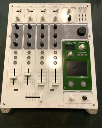 Kaoss Pad MIXER KM-402 Mixer DJ con Chaos Pad Korg
