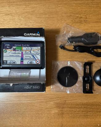Garmin nüvi 1440 Navigatore GPS  SCONTO 10%