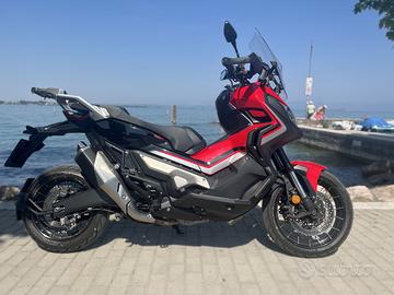 Honda xadv