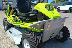 Trattorino trinciaerba Grillo Climber 10.27 AWD us