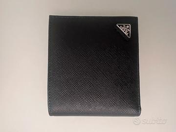 Portafoglio Prada