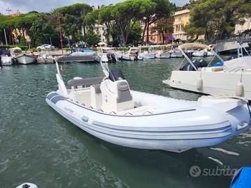 Gommone Master 630 con Evinrude G2 175