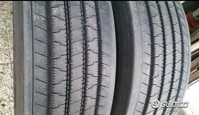 Gomme Usate per autocarro 315 70 22.5