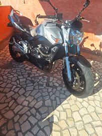 suzuki gsr600 