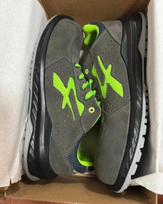 Upower scarpe n44 nuove non usate 