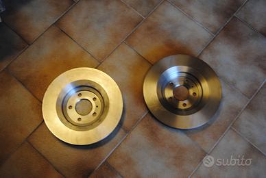 brembo kit dischi ventilati e pastiglie posteriori