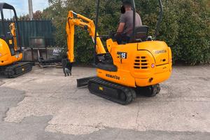 E299-ESCAVATORE KOMATSU PC15