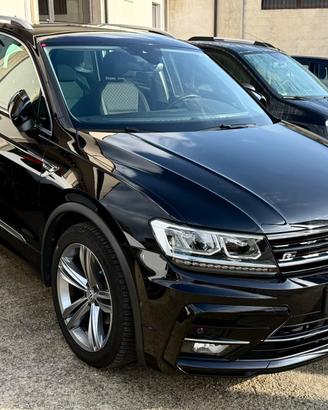 Volkswagen Tiguan R-LINE 1.6TDI 116 CV MANUALE