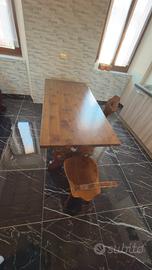 Tavolo in legno antico