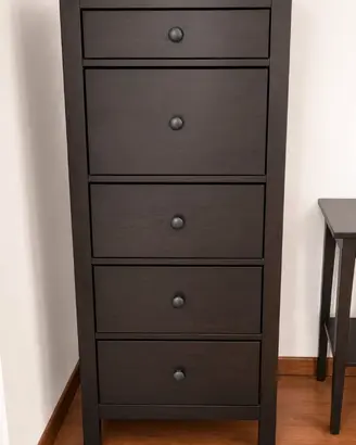 Settimino IKEA HEMNES nero-marrone 5 cassetti