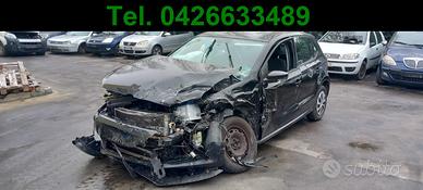 Ricambi usati VW POLO 6R 1.2 TDI 5 PORTE - CFW