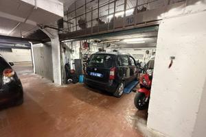 Box / Garage di 40 m² a Roma