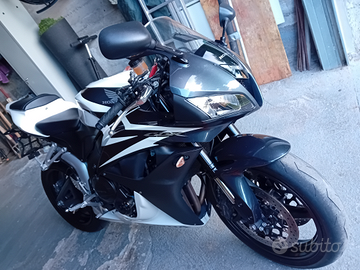 Honda cbr 600rr perfetta