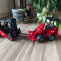 Nr 2 attrezzi Bruder