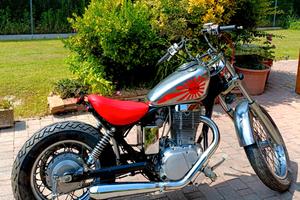 Suzuki LS 650 - splendido bobber d'epoca