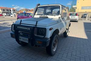 Suzuki SJ 413 SJ413 Cabriolet De Luxe