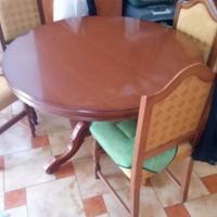 Tavolo rotondo in legno 4 sedie