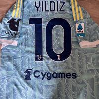 Seconda maglia  Yildiz preparata e autografata
