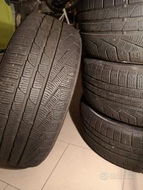 Cerchi MOMO 18” + gomme 226/45 r18