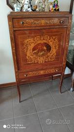 Mobile bar intarsiato