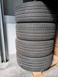 4 pneumatici 245x45 ZR19 Hankook 