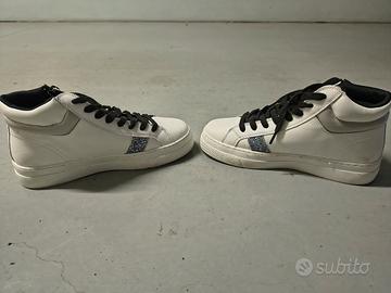 Sneakers alte Gold&gold