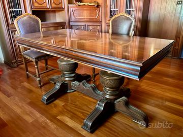Tavolo classico in legno con 6 sedie coordinate