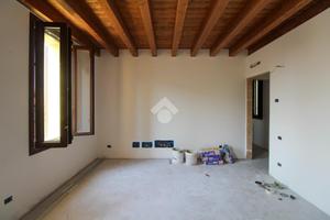 CASA INDIPENDENTE A GHEDI