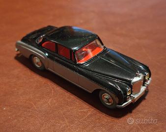  Corgi Toys 224 - Bentley Continental Sport