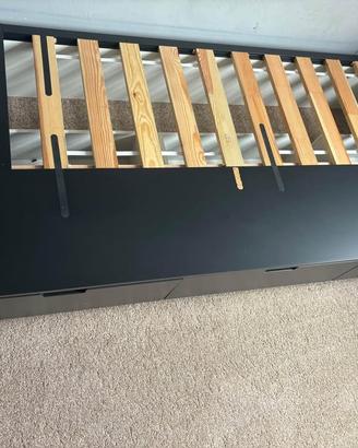 Letto singolo + materasso + scaldaletto + cuscino