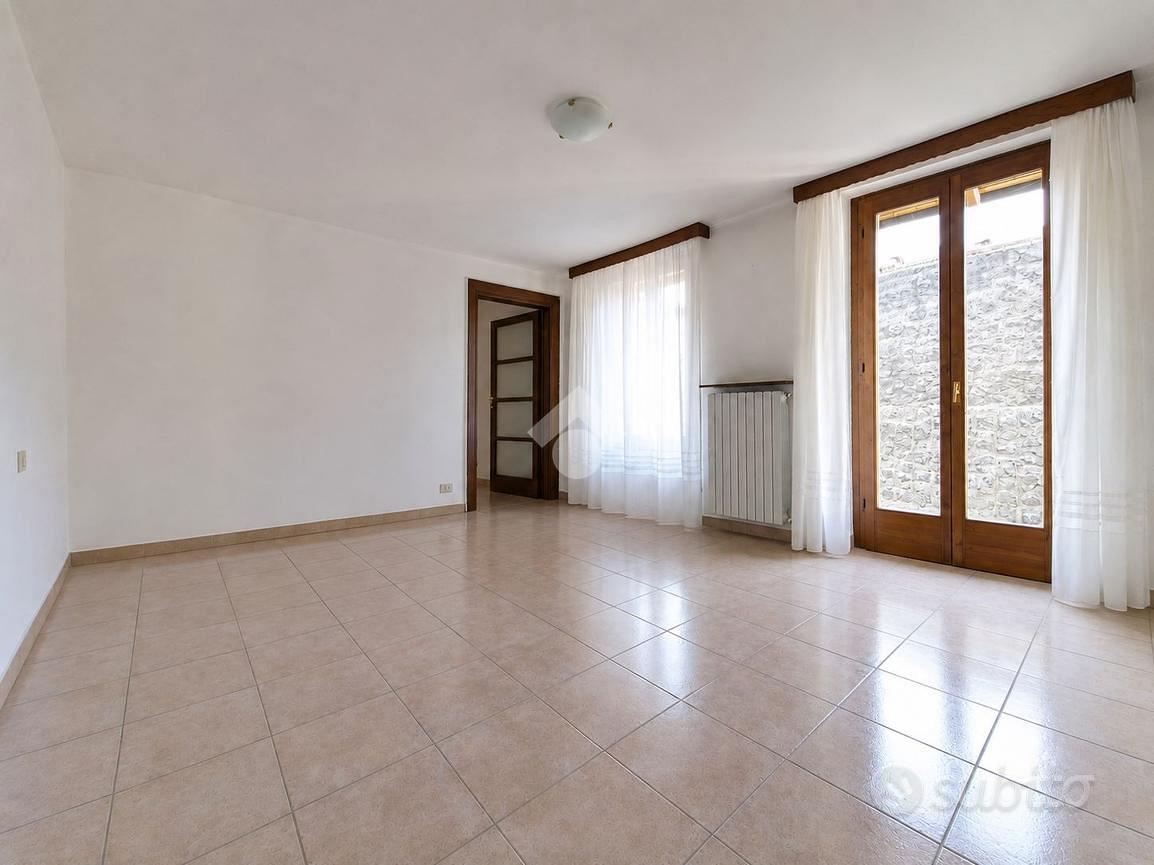 Apartment in Asso, Pagnano - Vista 2