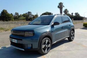 FIAT Grande Panda 1.2 Hybrid 110 CV S&S La Prima
