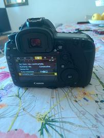 canon 5d mark 4