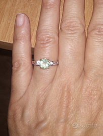 Anello in argento con fluorite