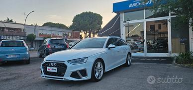 Audi A4 Avant 40 TDI quattro S tronic Business