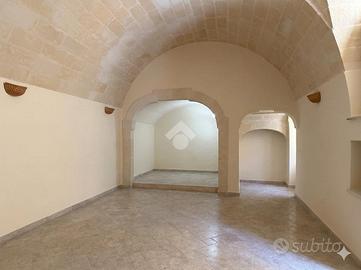 2 LOCALI A GROTTAGLIE